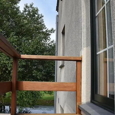 Gite Du Cheval Blanc D'Houmont Sainte-Ode Exterior foto